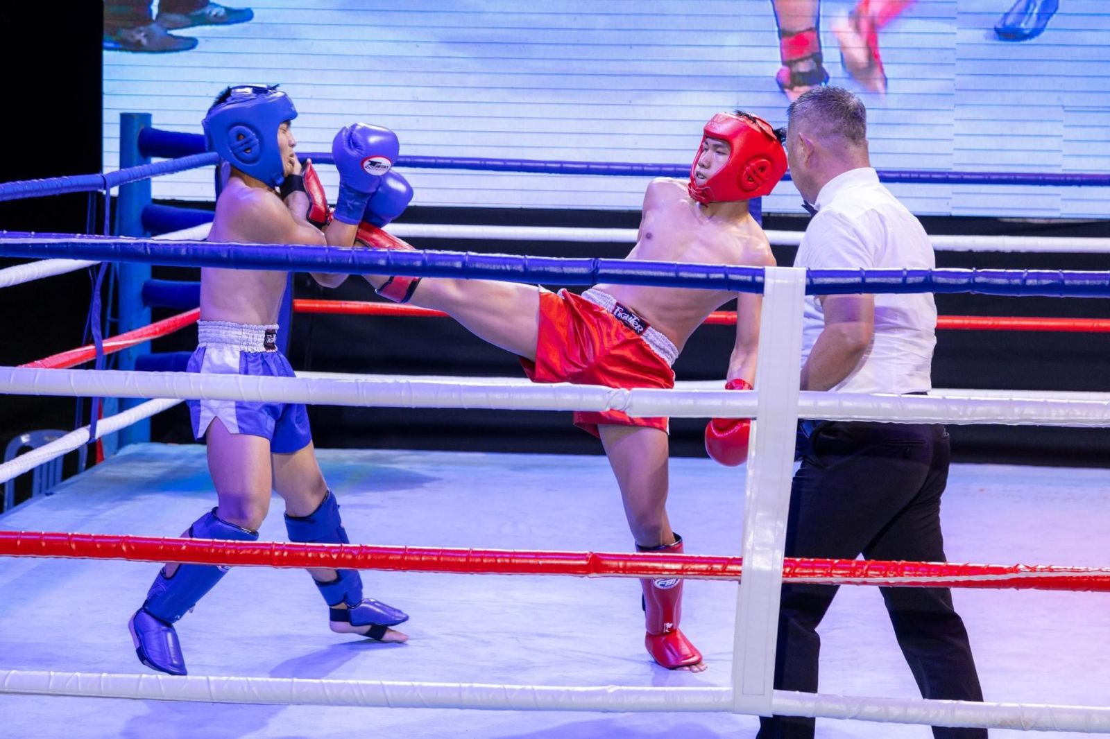 GIỚI THIỆU BỘ MÔN KICK BOXING