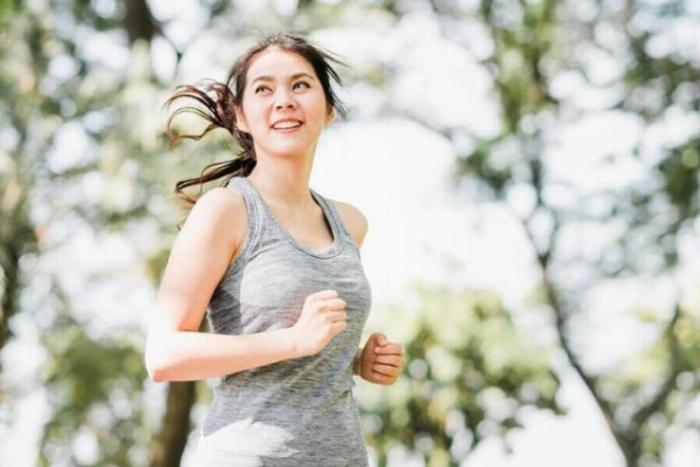 Tắm nước ấm là lựa chọn lý tưởng để hạ nhiệt cơ thể sau khi tập luyện