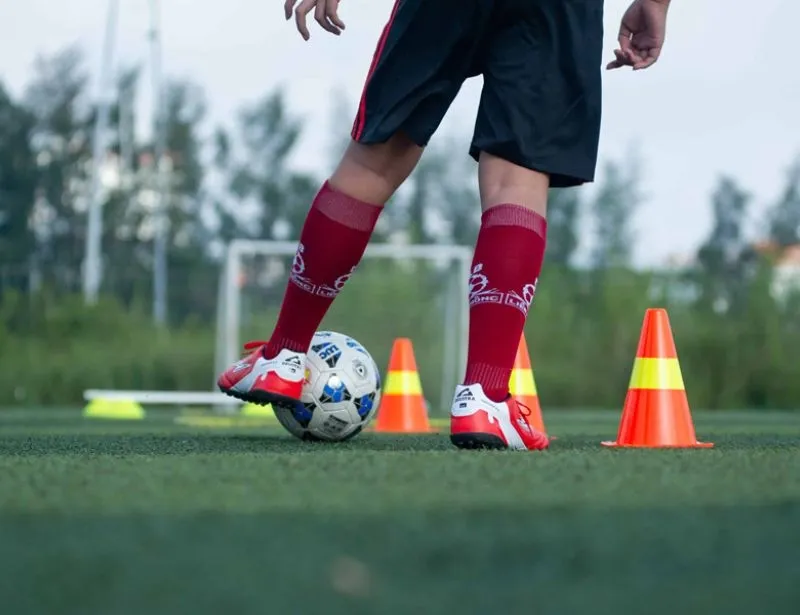 Chuyền bóng chính xác giúp tạo cơ hội tấn công