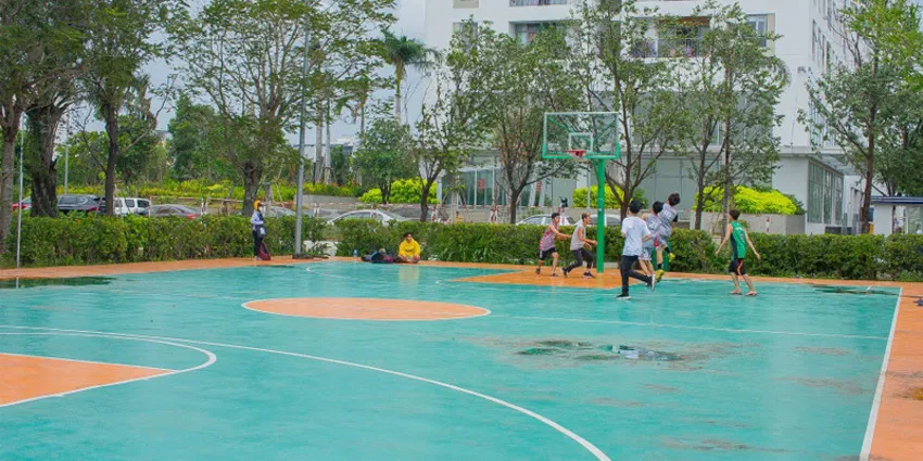 Sân bóng rổ Hoa Lư - Quận 1 là sân bóng rổ Sài Gòn