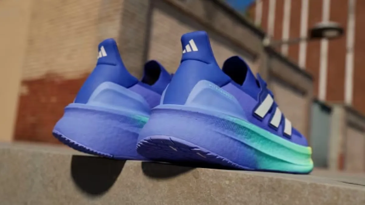 Chất liệu Primeknit co giãn hoàn hảo trên giày thể thao ultra boost nam