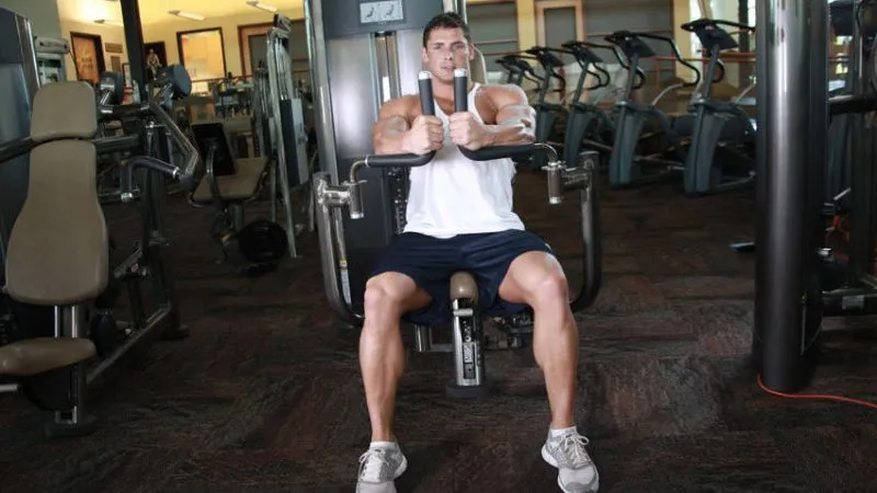 Máy tập ép ngực