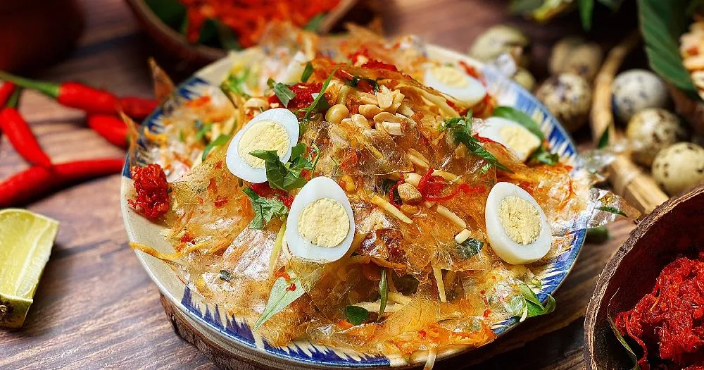 Ẩm thực đường phố tại hầm Thủ Thiêm.