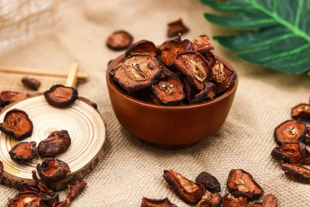 Các cách uống táo mèo khô giảm cân hiệu quả