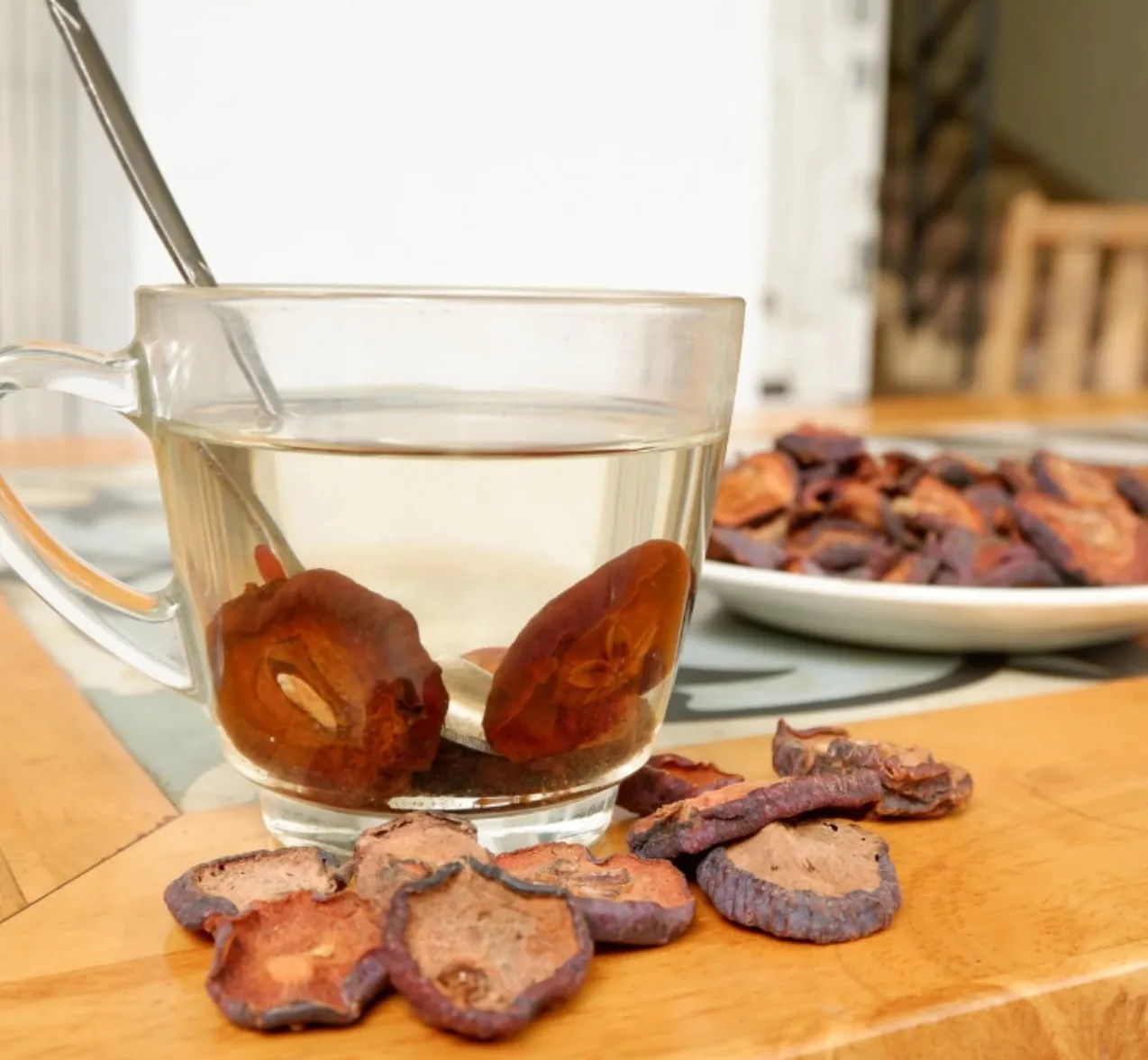 Trà táo mèo khô giúp giảm cân tự nhiên