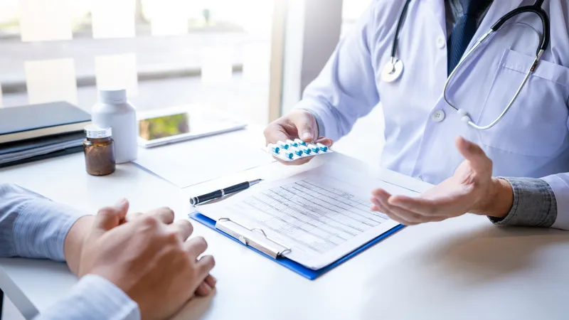 Nếu căng cơ xảy ra thường xuyên cần đến ngay cơ sở y tế gần nhất để thăm khám