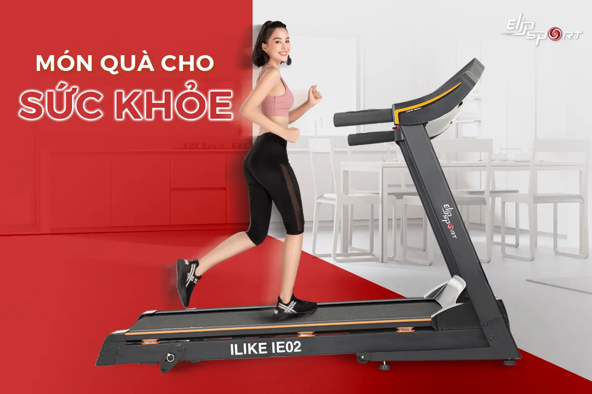 Máy chạy bộ tại trung tâm thể thao