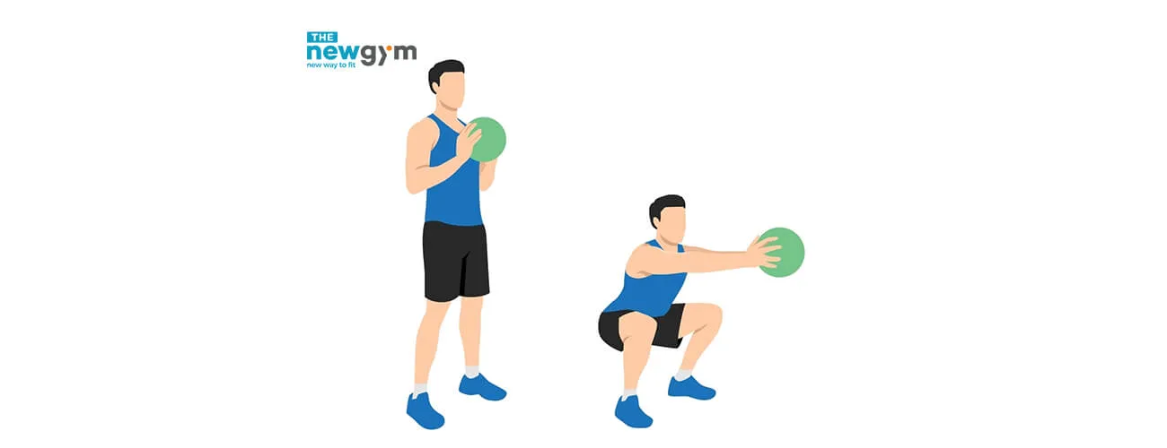 Medicine ball squat cải thiện thăng bằng cho người mới tập gym
