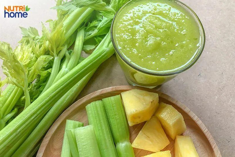 Nước ép cần tây và dứa