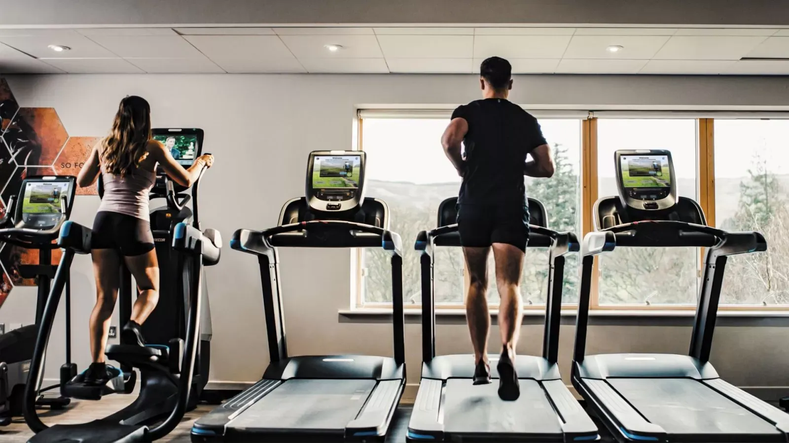 Precor USA - Thiết bị gym cao cấp cho không gian thương mại