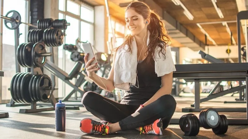 Thoái hóa đốt sống cổ có nên tập gym không? Lưu ý gì khi tập? 1