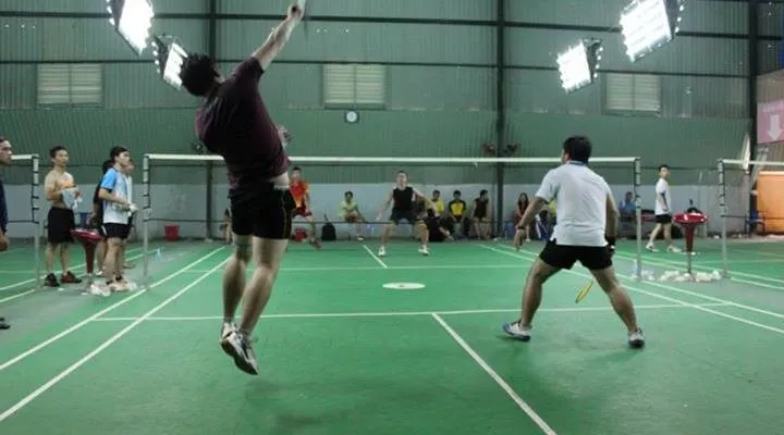 Sân cầu lông Quận 1 - Cầu Kho