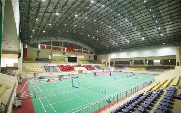 Sân Cầu Lông Đại Học Công Đoàn