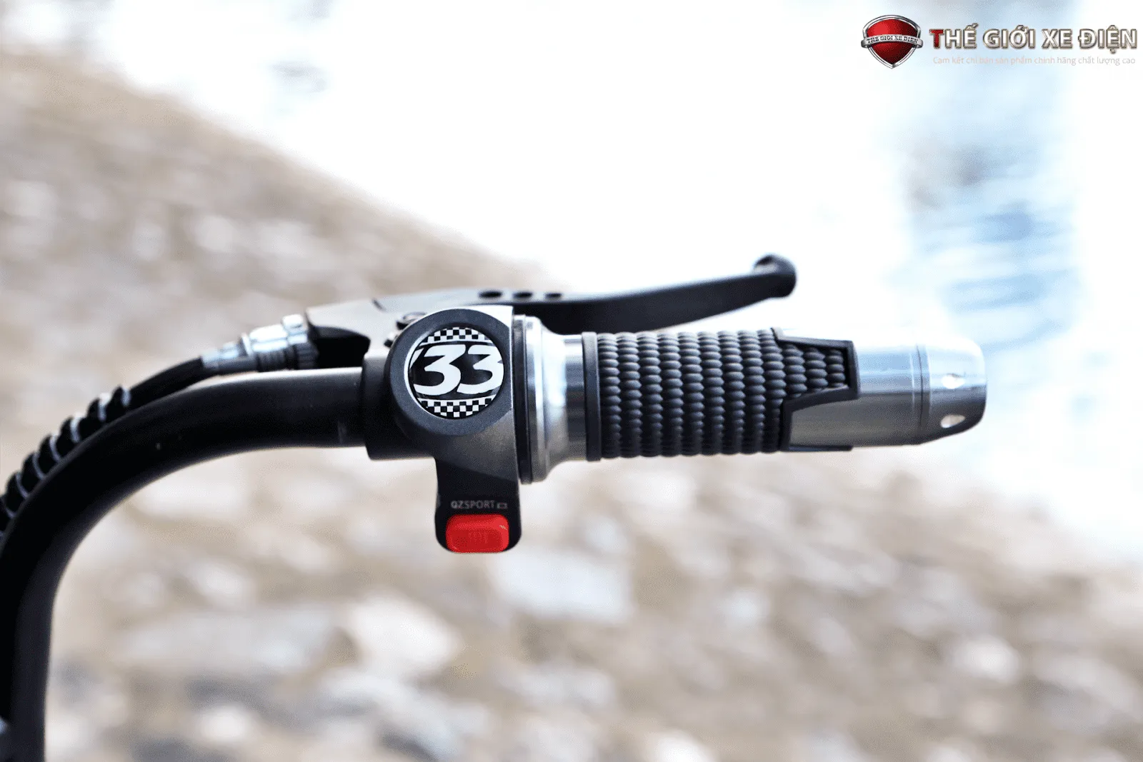 Tay ga xe đạp điện