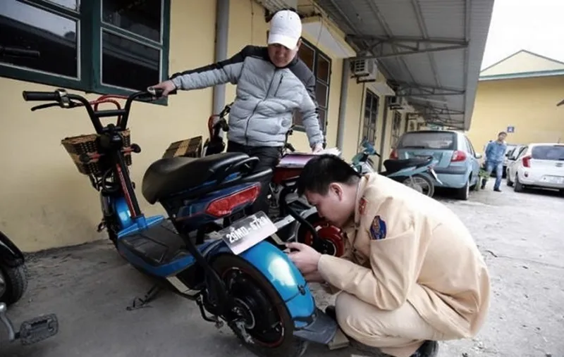Chưa biết xe đạp điện độ có bị bắt không nhưng việc này tiềm ẩn nhiều rủi ro tổn thất tài chính cho bạn