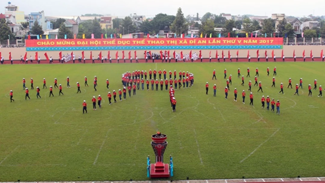 Khai mạc giải phong trào tại sân vận động Dĩ An sân vận động dĩ an trong lễ khai mạc giải thể thao phong trào